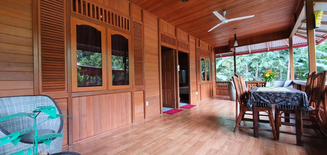 Bunaken Villa Queen'S Dive Manado Bagian luar foto