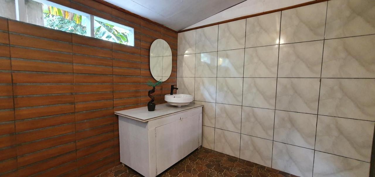 Bunaken Villa Queen'S Dive Manado Bagian luar foto